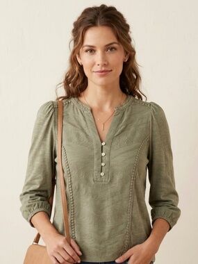 Democracy Olive Green Embroidered Boho Henley Peasant Cottagecore Casual Chic S